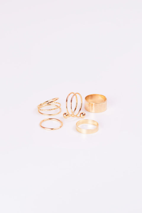Set of Golden Vintage Rings (5443601)